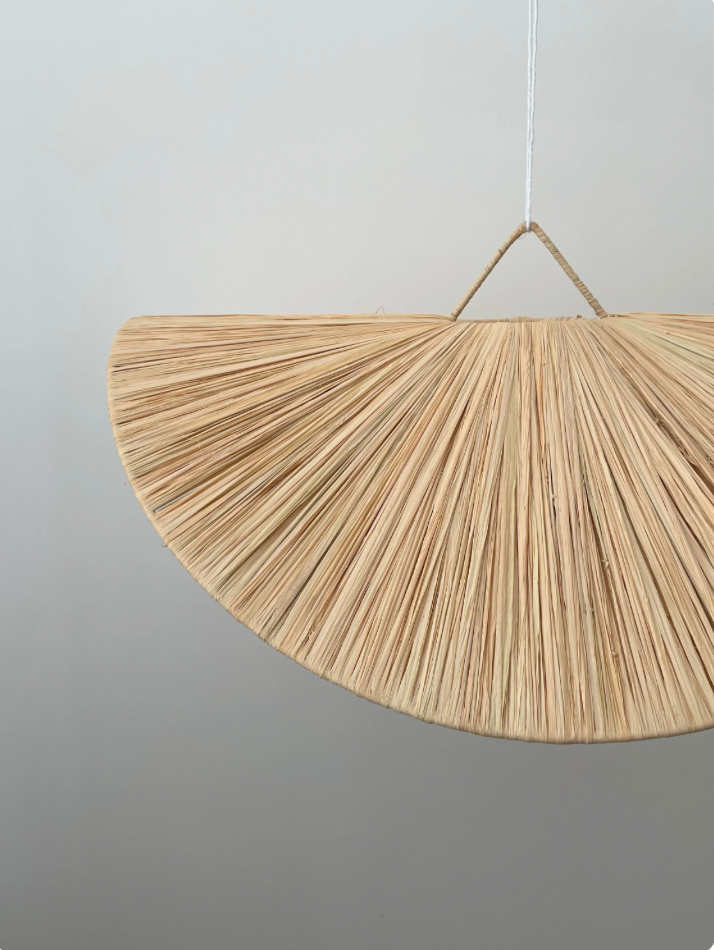 Suspension en raphia Noem