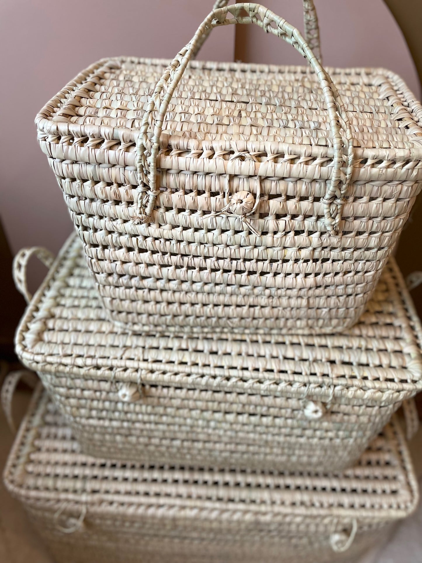 Malle en feuilles de palmier