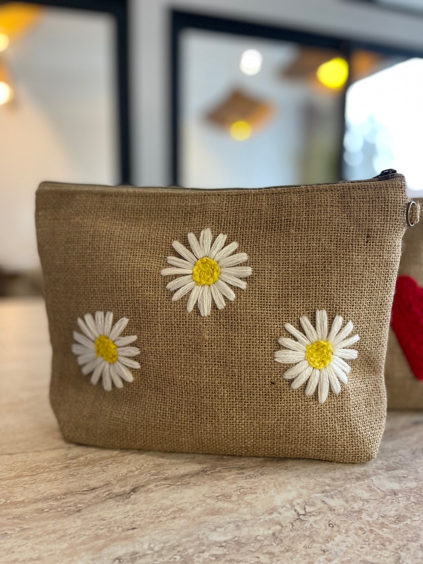 Trousse en Toile de Jute a Motifs
