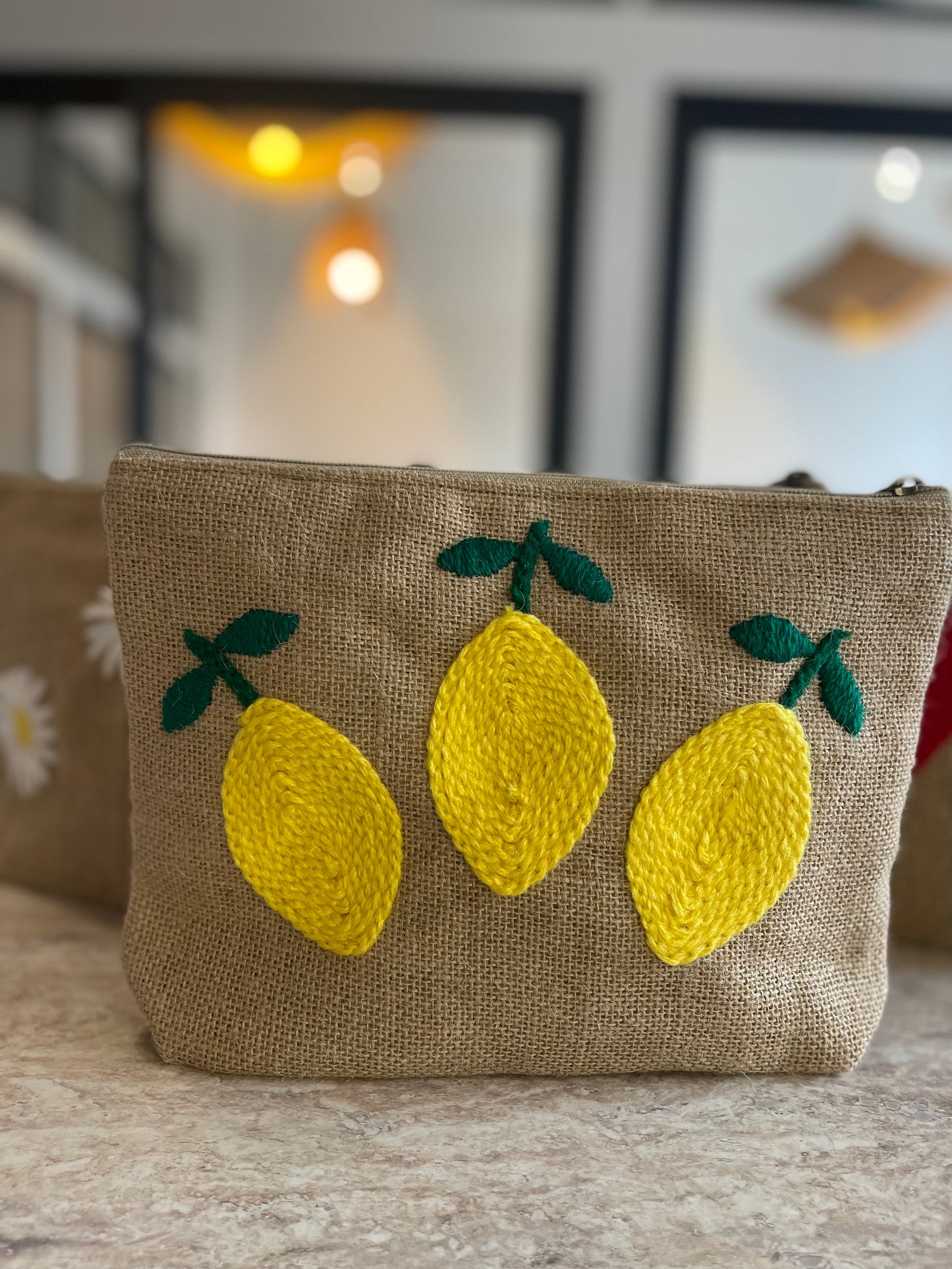 Trousse en Toile de Jute a Motifs