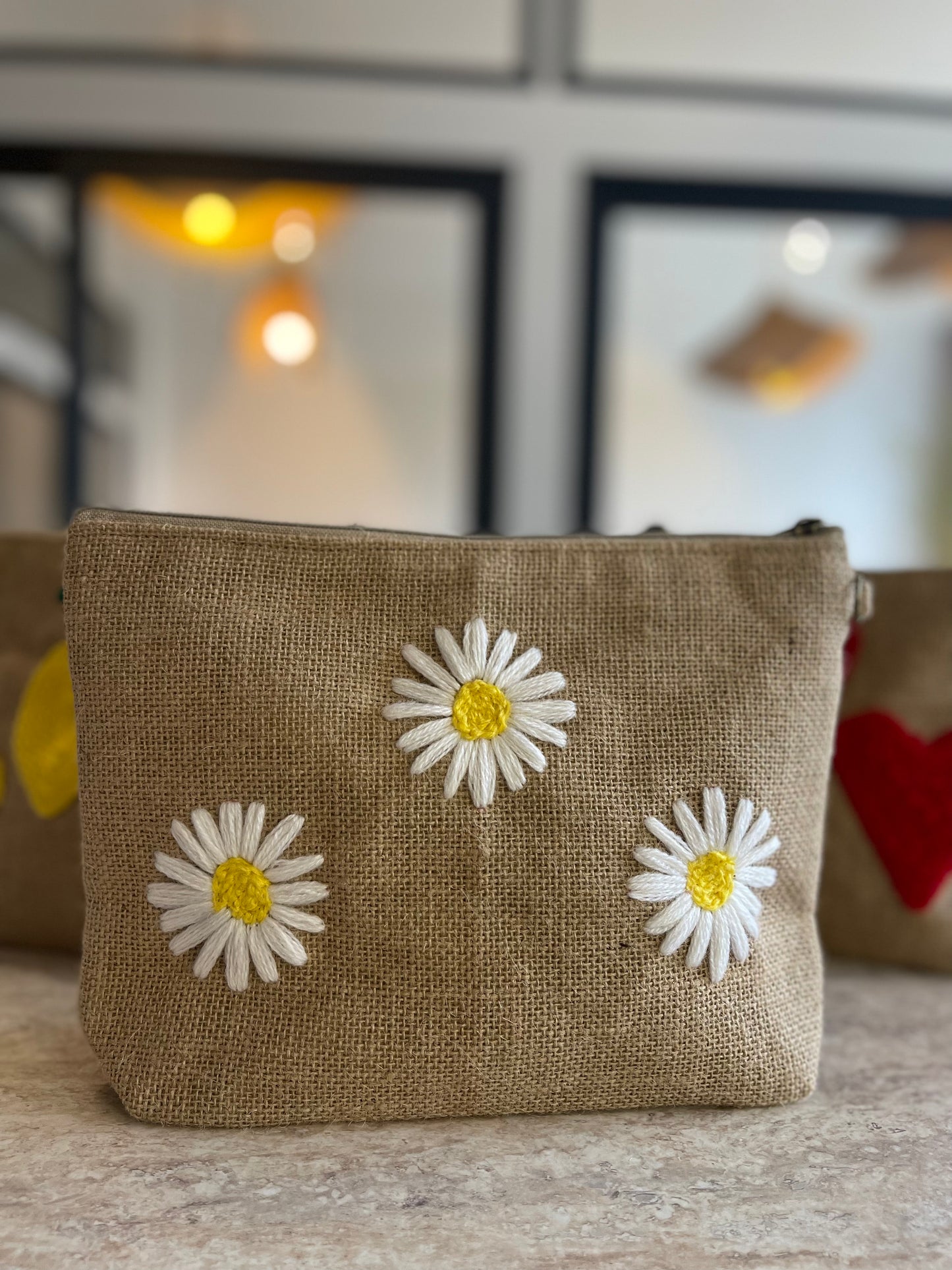 Trousse en Toile de Jute a Motifs