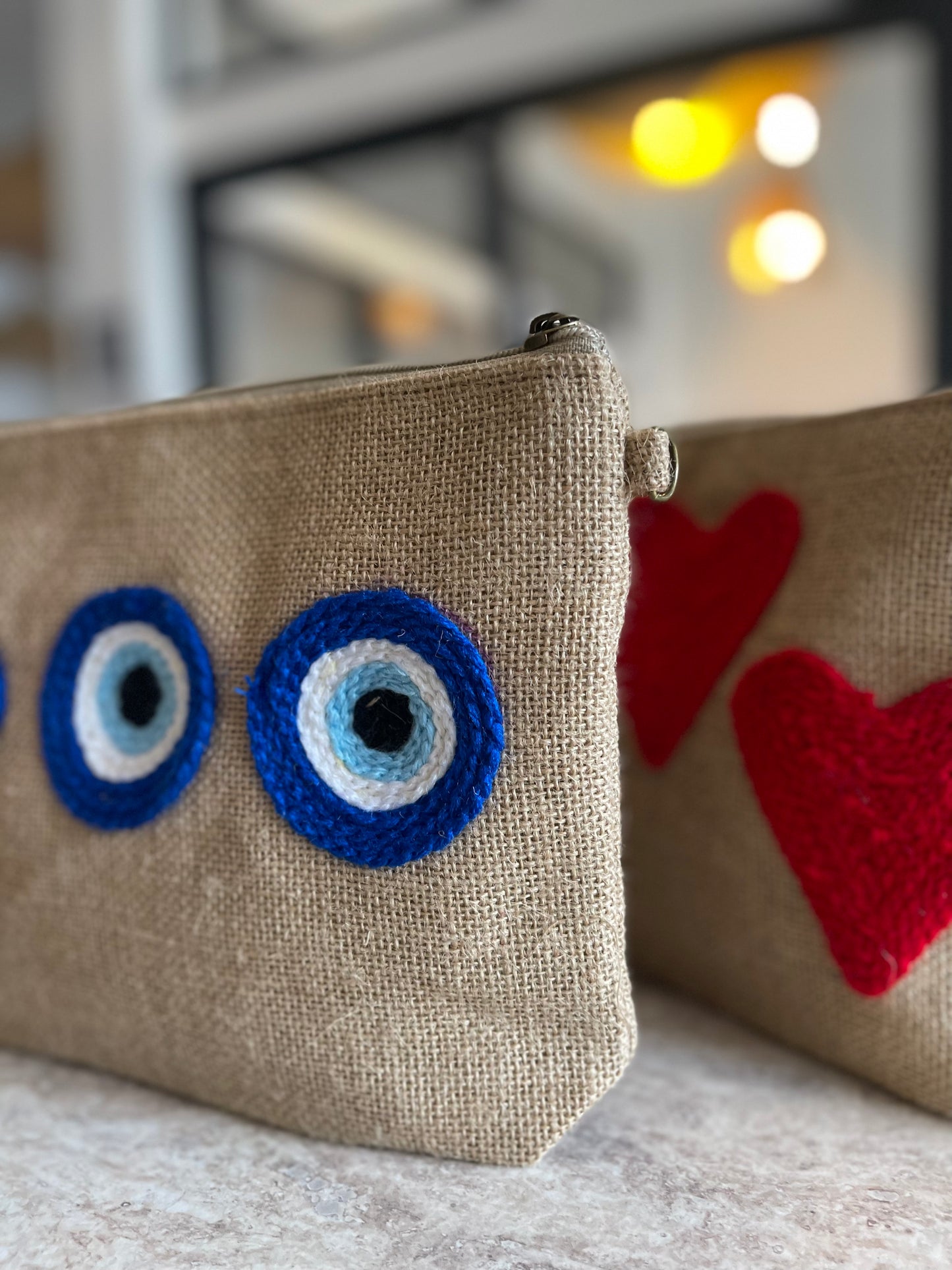 Trousse en Toile de Jute a Motifs