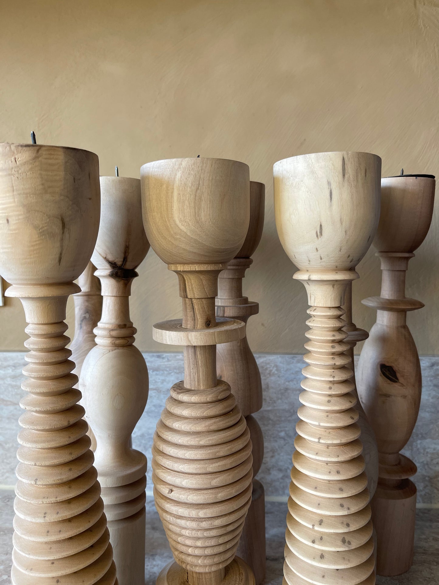 Bougeoirs en bois ASAYL