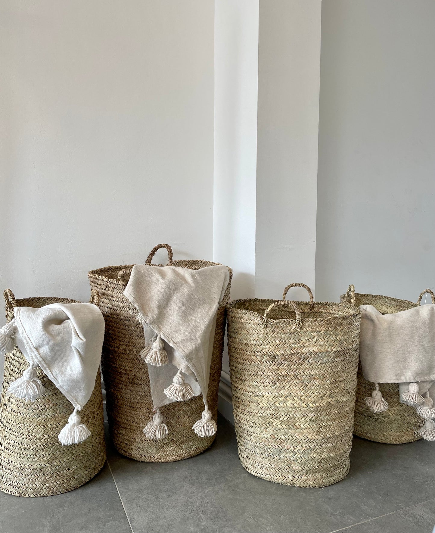 Paniers à linge Tajeft en feuille de palmier