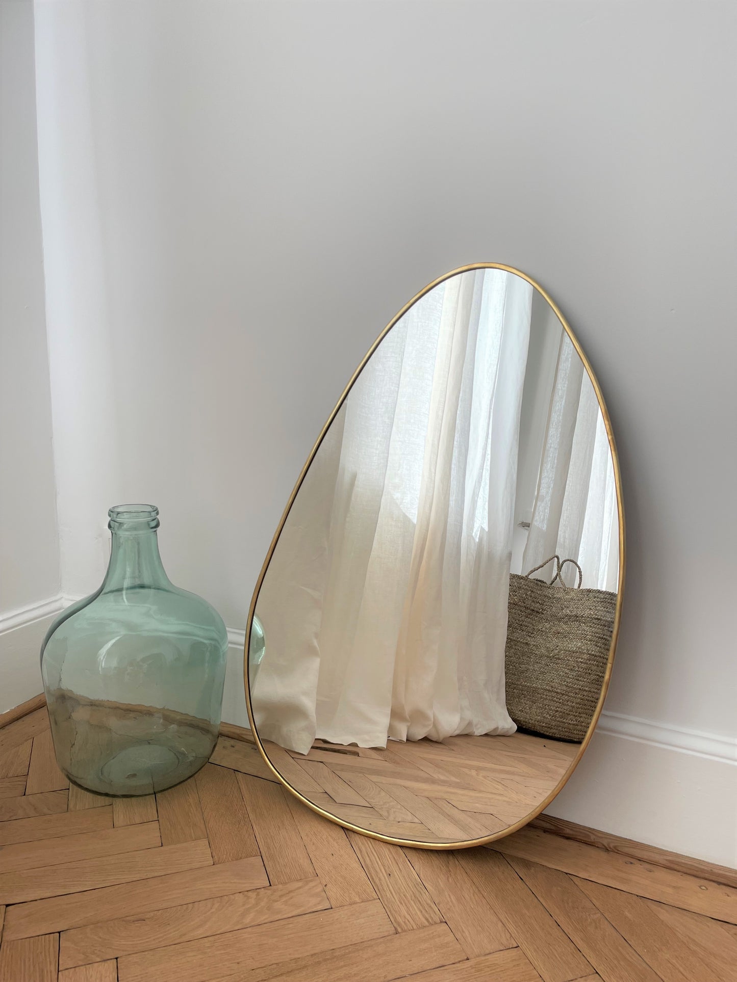 Miroir organique doré - Modèle 1