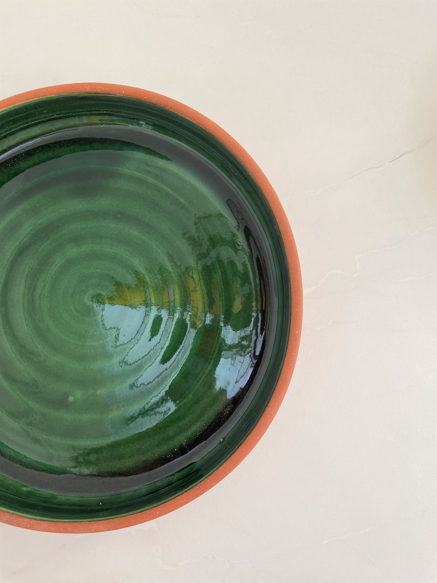 Assiette verte - Terre cuite