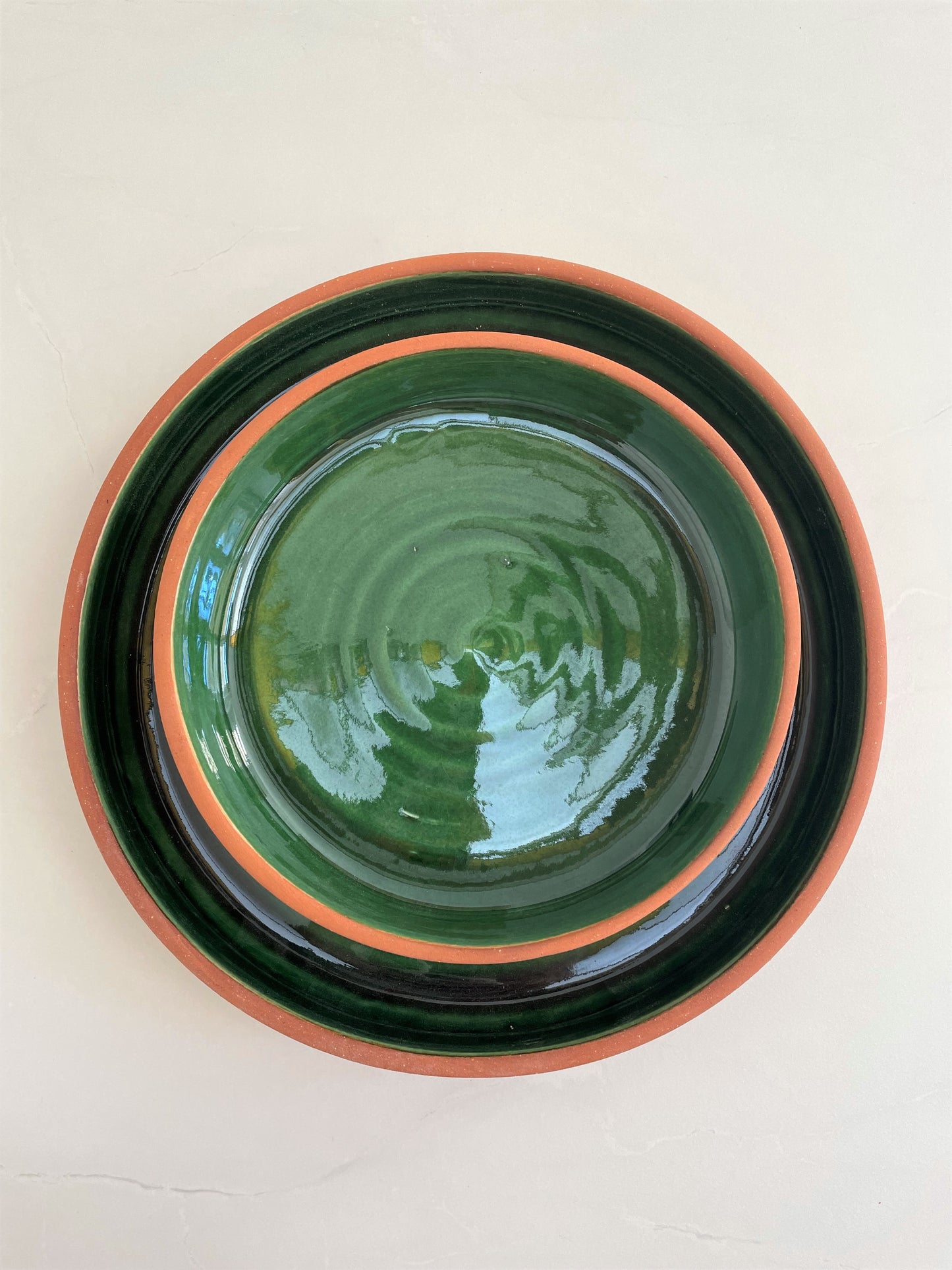 Assiette verte - Terre cuite