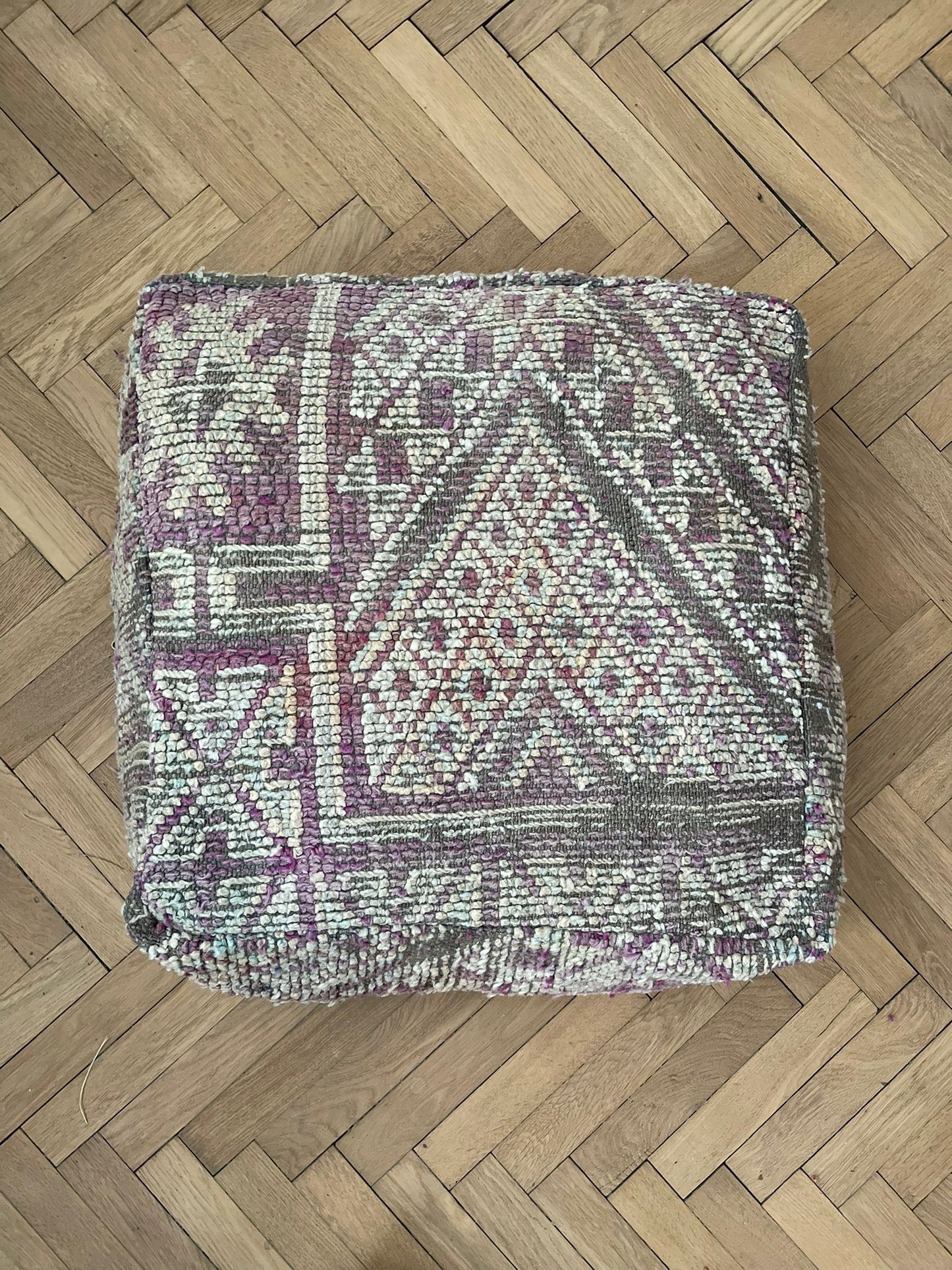 Pouf laine gris/violet