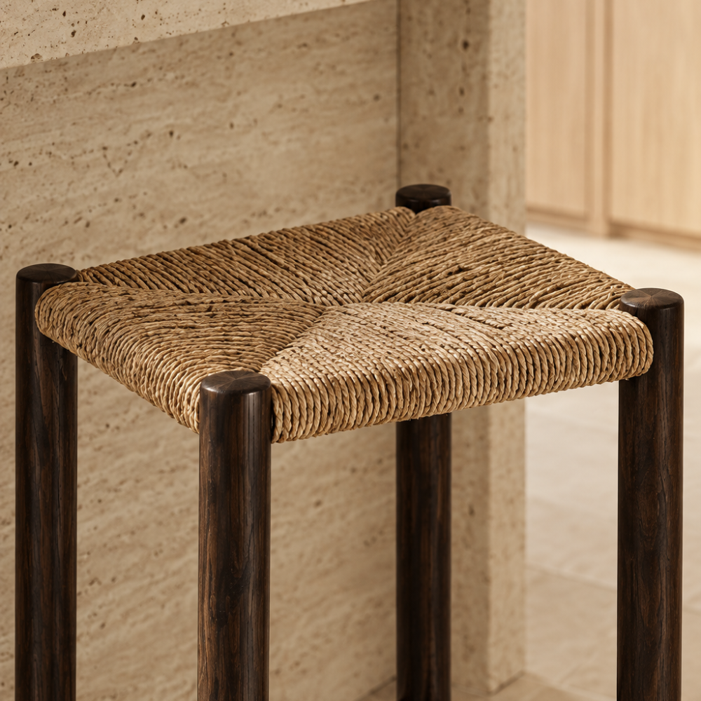 Tabouret haut en bois Nomade — fabriqué à la main au Maroc
