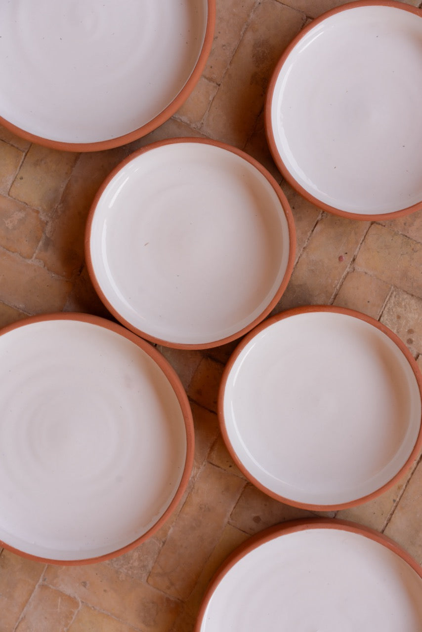 Assiette blanche - Terre cuite