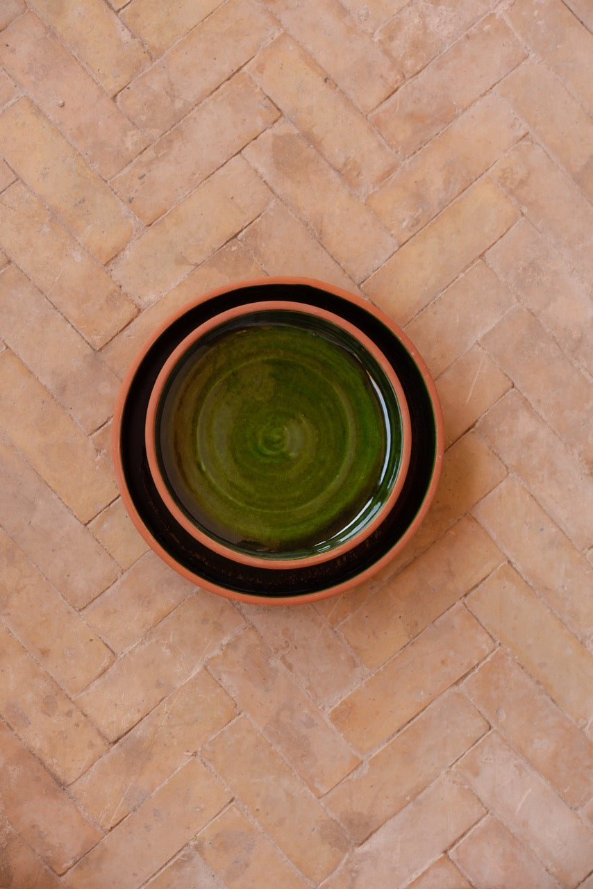 Assiette verte - Terre cuite