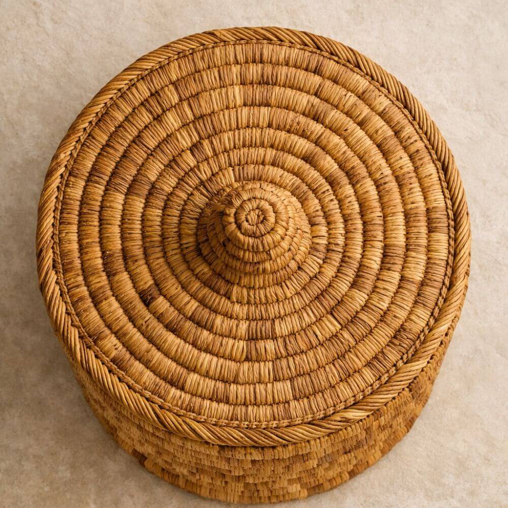 artisanat-marocain-panier-palmier-decoration-interieur