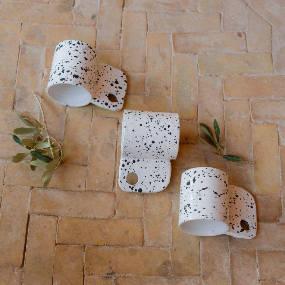 mug-kawa-mouchete-noir-blanc