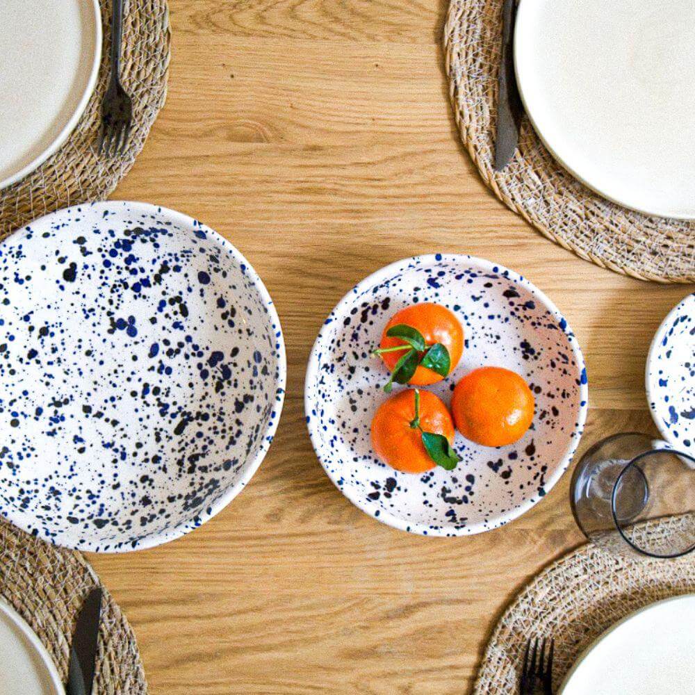plats-mouchette-bleu-et-blanc