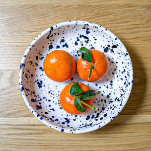 plats-mouchette-bleu-et-blanc
