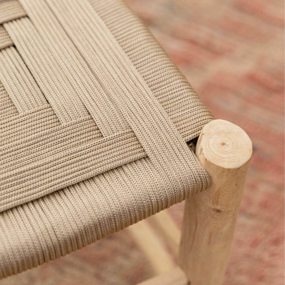 tabouret-en-bois-fais-main