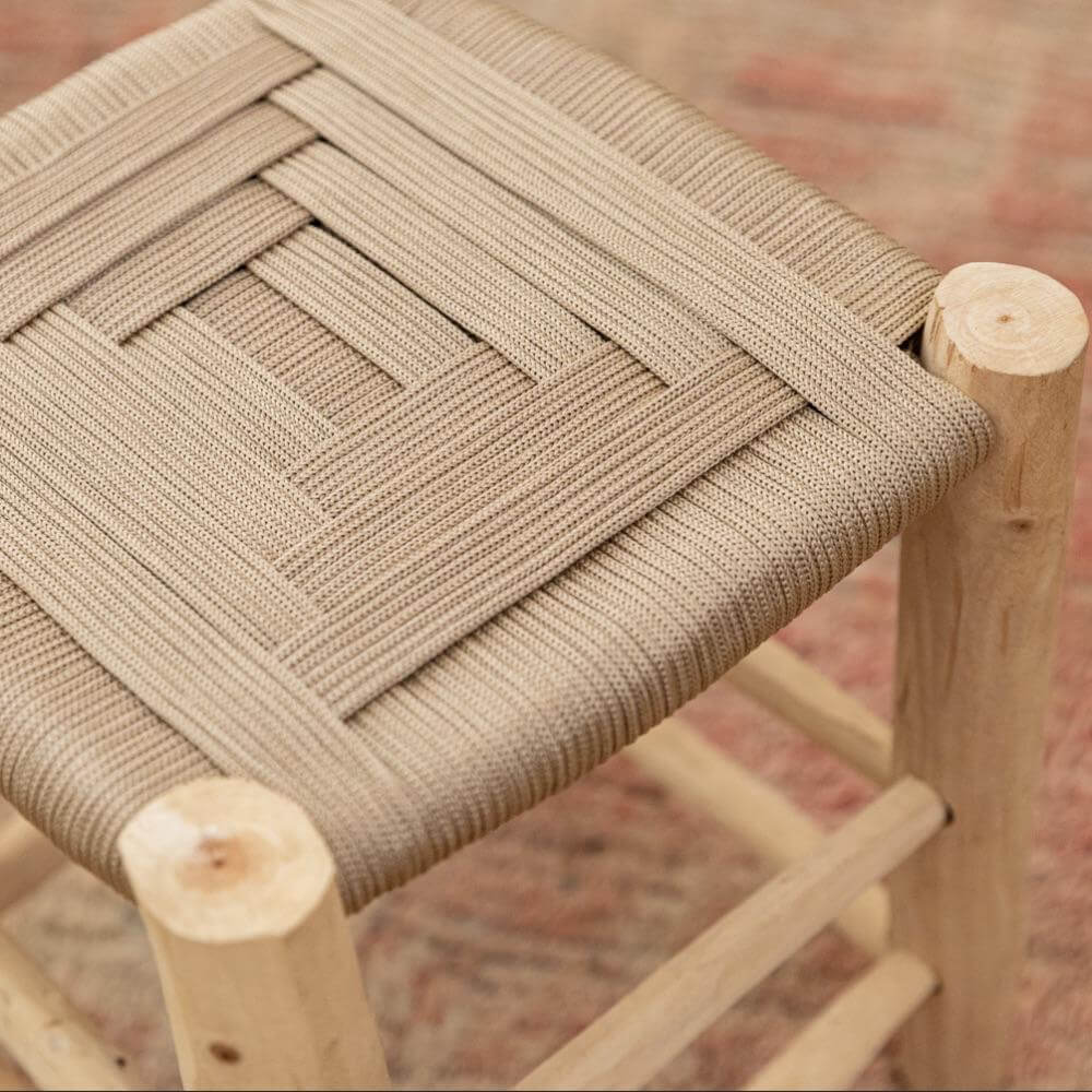 tabouret-en-bois-fais-main