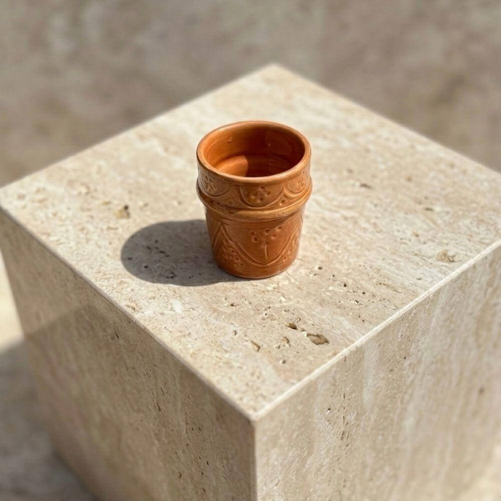 tasse-marron-akal