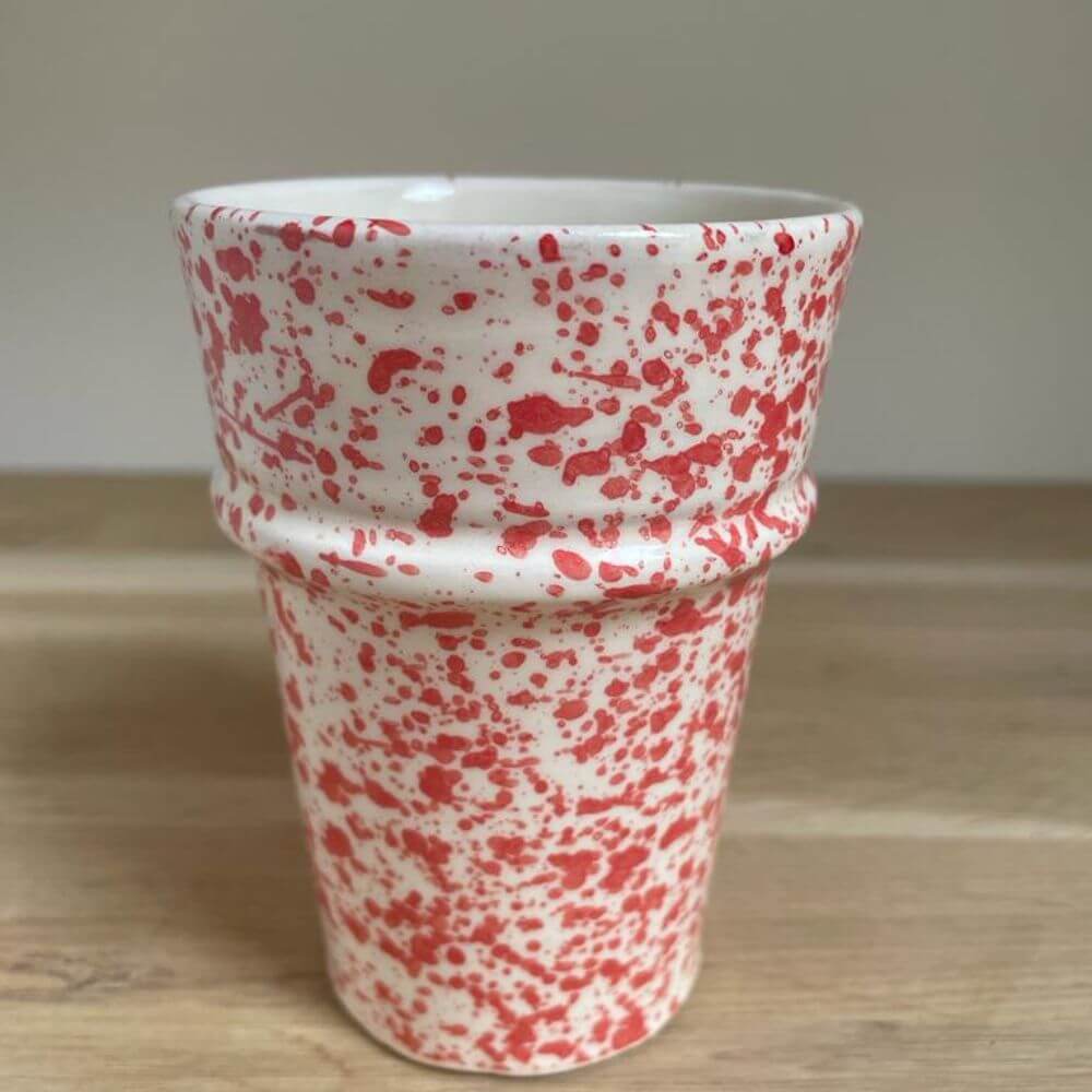 tasse-mouchete-ecru-et-rouge