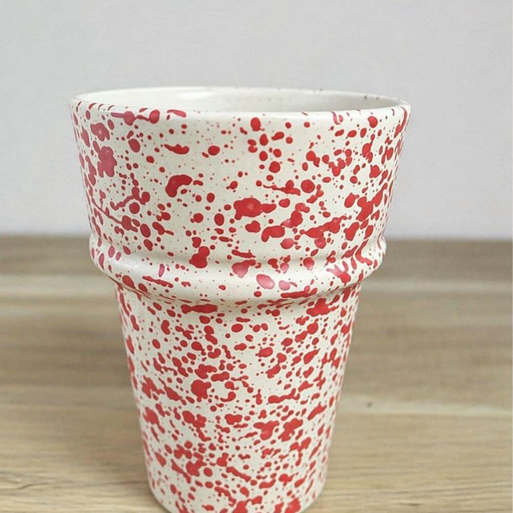 tasse-mouchete-ecru-et-rouge