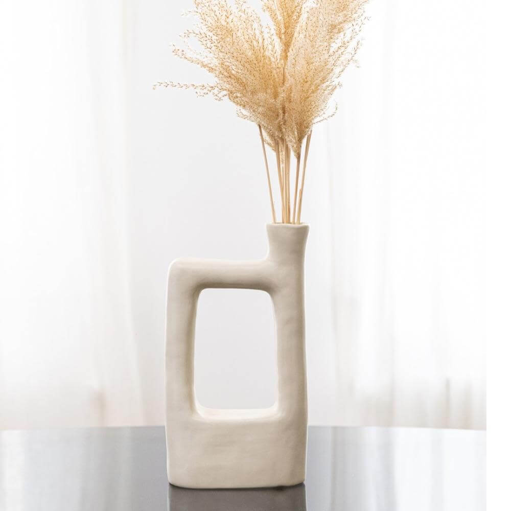vase-decoratif-forme-organique-blanc